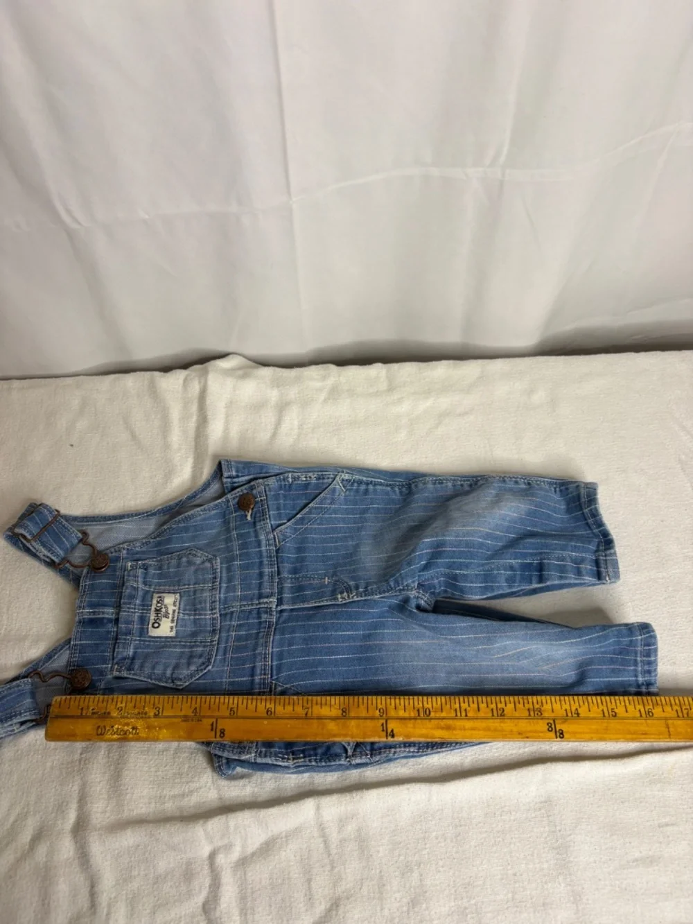 OSHKOSH B’GOSH Baby Girl’s Light Wash Striped Vestbak Overalls Size 3M Y2K